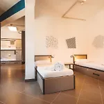 Hostel &