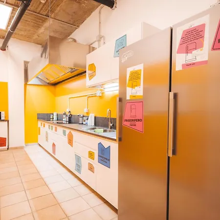 Хостел & Лекко