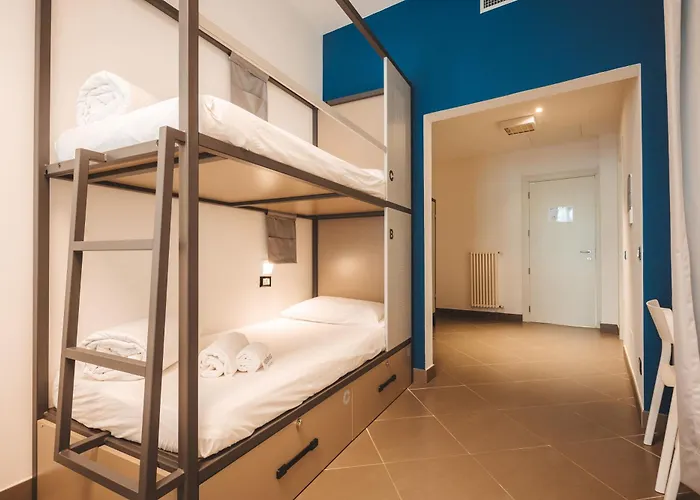 Hostal Hostel&rooms *