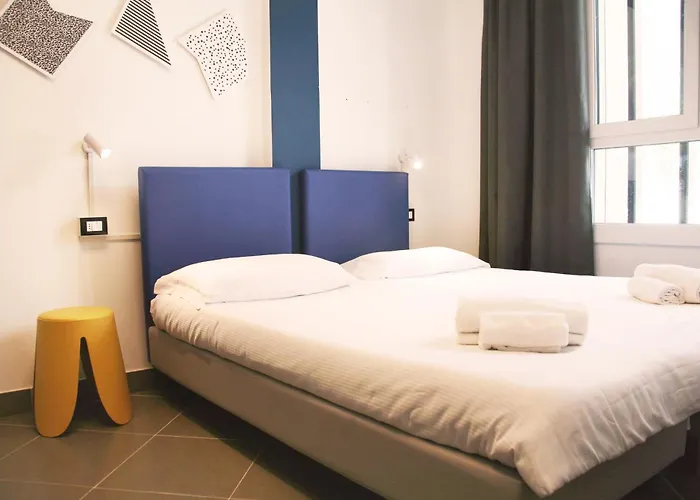 Hostel&rooms * Lecco
